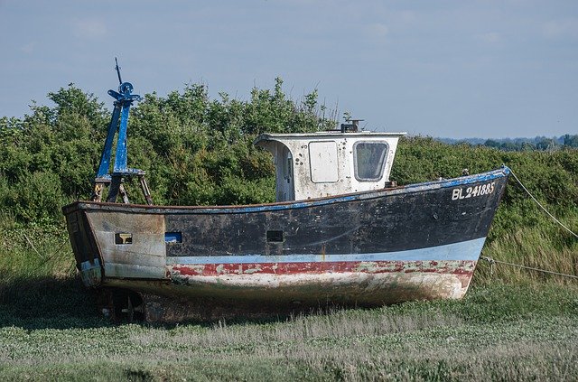 무료 다운로드 Boat Failed Sea - 무료 사진 또는 GIMP 온라인 이미지 편집기로 편집할 사진