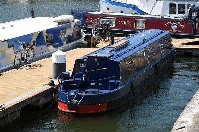 ดาวน์โหลดฟรี Boat Waterway Channel - ภาพถ่ายหรือรูปภาพฟรีที่จะแก้ไขด้วยโปรแกรมแก้ไขรูปภาพออนไลน์ GIMP