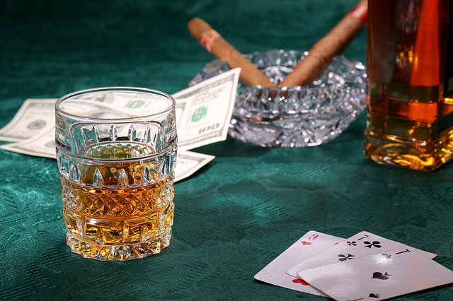 Free download cards money whiskey cigars troika free picture to be edited with GIMP free online image editor