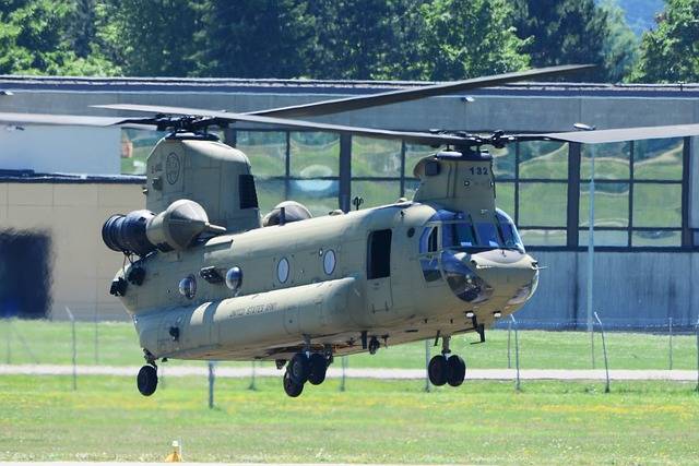 دانلود رایگان عکس chinook us ارتش ایالات متحده آمریکا رایگان برای ویرایش با ویرایشگر تصویر آنلاین رایگان GIMP