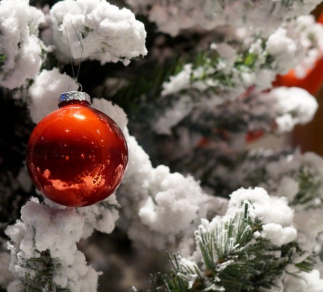 Free download christmas christmas tree snow ball free picture to be edited with GIMP free online image editor