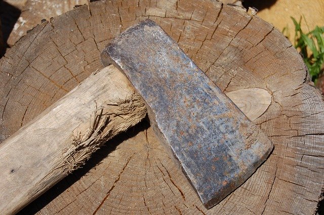 Free download cleaver axe firewood tool chop free picture to be edited with GIMP free online image editor