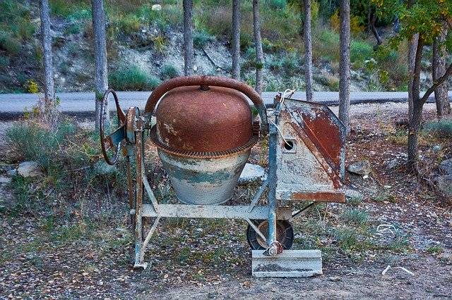 Muat turun percuma Concrete Mixer Old Oxide - foto atau gambar percuma untuk diedit dengan editor imej dalam talian GIMP