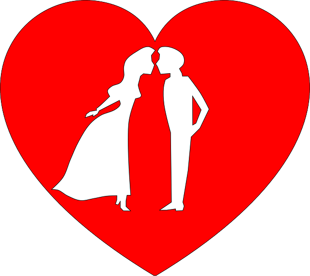 Free download Couple Heart Kiss - Free vector graphic on Pixabay free illustration to be edited with GIMP free online image editor