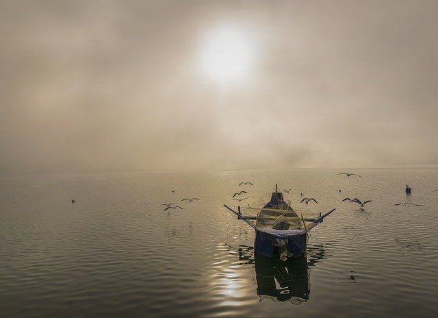 Kostenloser Download Fog Boat Sky - kostenloses Foto oder Bild zur Bearbeitung mit GIMP Online-Bildbearbeitung