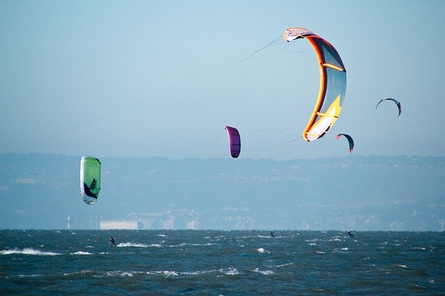 Téléchargement gratuit de Kite Sailing Board - photo ou image gratuite à éditer avec l'éditeur d'images en ligne GIMP