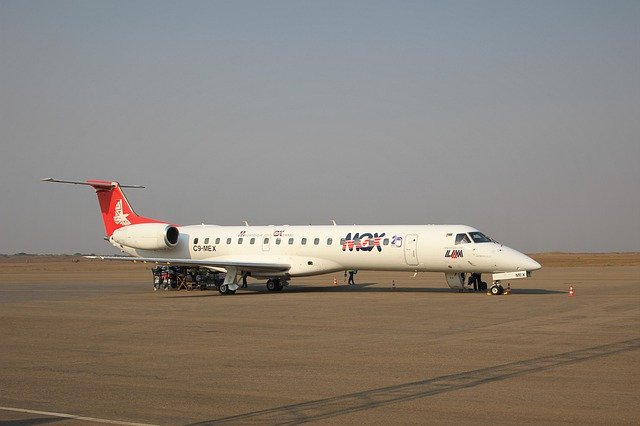 Free download lam mozambique airline embraer erj free picture to be edited with GIMP free online image editor