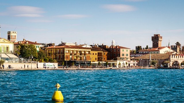 دانلود رایگان lazise garda lago di garda ایتالیا عکس رایگان برای ویرایش با ویرایشگر تصویر آنلاین رایگان GIMP