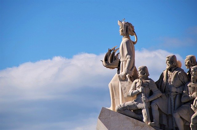 Free download lisbon monument to the discoverers free picture to be edited with GIMP free online image editor