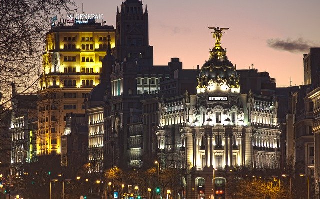 ดาวน์โหลดฟรี Madrid Gran Vía Spain - ภาพถ่ายหรือภาพฟรีที่จะแก้ไขด้วยโปรแกรมแก้ไขรูปภาพออนไลน์ GIMP