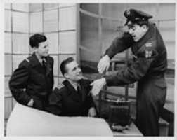 Descărcați gratuit Major Dell Conway din The Flying Tigers (Serial TV, DuMont Network, 1951) fotografie sau imagine gratuită pentru a fi editată cu editorul de imagini online GIMP