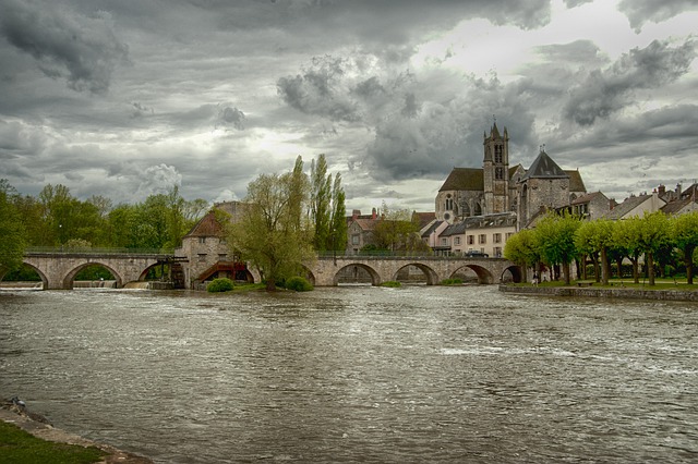 Free download moret sur loing church france free picture to be edited with GIMP free online image editor