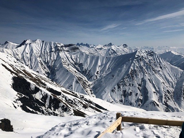 تحميل مجاني Mountains Georgia Gudauri - صورة مجانية أو صورة لتحريرها باستخدام محرر الصور عبر الإنترنت GIMP