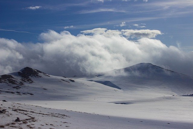 Free download mountains peak fog clouds sky free picture to be edited with GIMP free online image editor