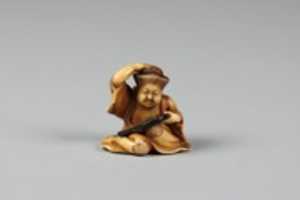 Free download Netsuke of Girl at her Toilet free photo or picture to be edited with GIMP online image editor