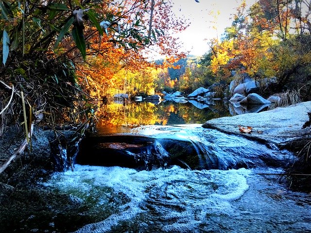 Descărcați gratuit șablonul foto gratuit Outdoor Nature Adventure pentru a fi editat cu editorul de imagini online GIMP