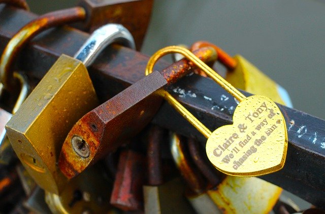 Free download padlocks love padlocks love locks free picture to be edited with GIMP free online image editor