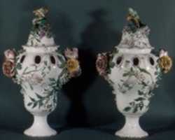 Free download Pair of potpourri vases free photo or picture to be edited with GIMP online image editor