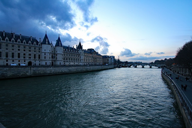 Free download paris seine france architecture free picture to be edited with GIMP free online image editor