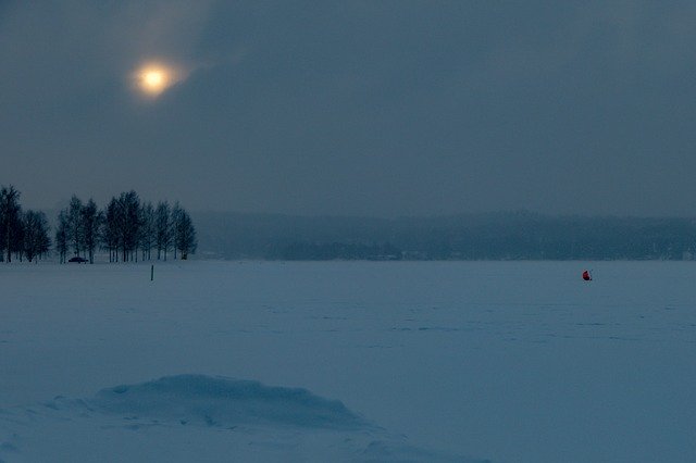 ດາວໂຫລດ Pilkkijä Ice Landscape - ຮູບພາບຫຼືຮູບພາບທີ່ບໍ່ເສຍຄ່າເພື່ອແກ້ໄຂດ້ວຍບັນນາທິການຮູບພາບອອນໄລນ໌ GIMP