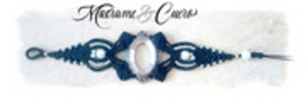 Free download Pulsera Flor Byn Perla free photo or picture to be edited with GIMP online image editor