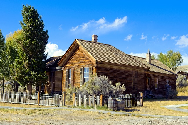 Muat turun percuma templat foto percuma Roe-Graves House Bannack Montana untuk diedit dengan editor imej dalam talian GIMP