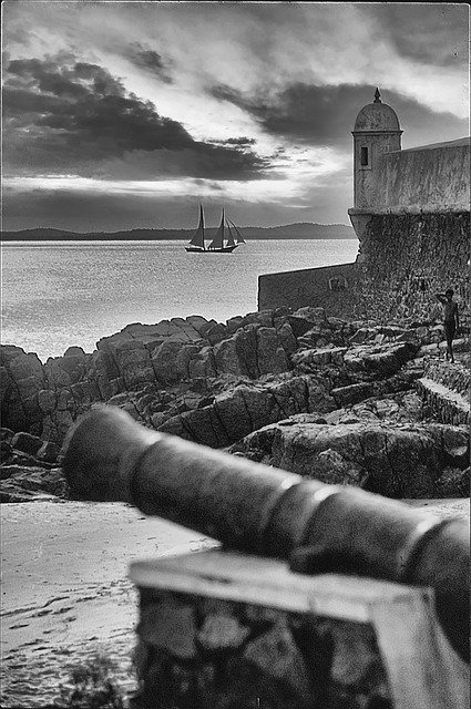 Free download sailboat ship sailing monochrome free picture to be edited with GIMP free online image editor