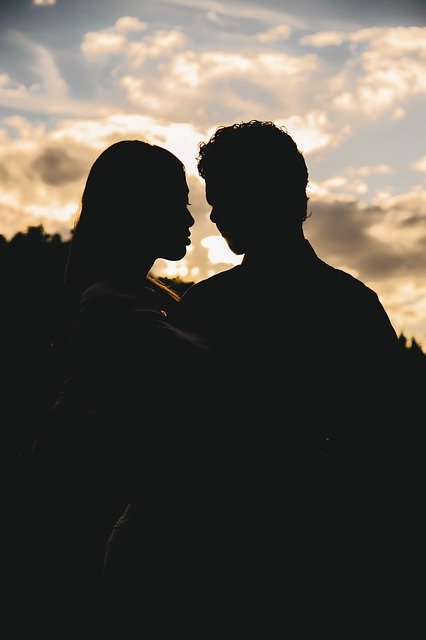 Muat turun percuma Silhouette Love Romance - foto atau gambar percuma untuk diedit dengan editor imej dalam talian GIMP