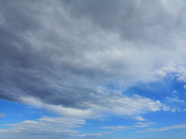 Muat turun percuma Sky Air Clouds - foto atau gambar percuma untuk diedit dengan editor imej dalam talian GIMP