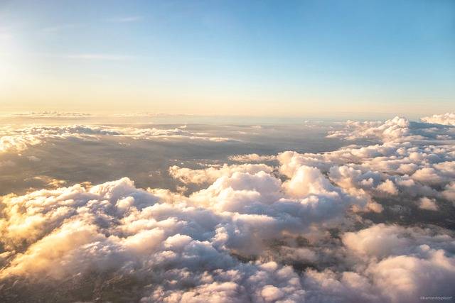 تنزيل مجاني للصور المجانية من Sky blue cloud clouds nature ليتم تحريرها باستخدام محرر الصور المجاني على الإنترنت GIMP