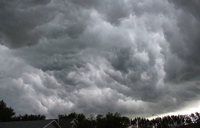 Téléchargement gratuit de Storm Clouds Threatening - photo ou image gratuite à éditer avec l'éditeur d'images en ligne GIMP