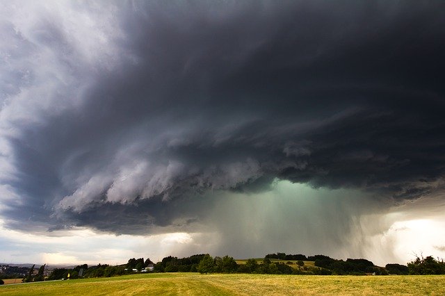 Unduh gratis Storm Super Cell Cumulonimbus - foto atau gambar gratis untuk diedit dengan editor gambar online GIMP