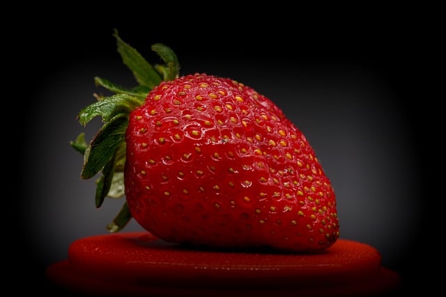 ດາວ​ໂຫຼດ​ຟຣີ​ຮູບ​ພາບ strawberry ສົດ​ສົດ​ທີ່​ຈະ​ໄດ້​ຮັບ​ການ​ແກ້​ໄຂ​ທີ່​ມີ GIMP ບັນນາທິການ​ຮູບ​ພາບ​ອອນ​ໄລ​ນ​໌​ຟຣີ​