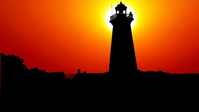 Bezpłatne pobieranie Sunset Lighthouse Landscape - darmowe zdjęcie lub obraz do edycji za pomocą internetowego edytora obrazów GIMP