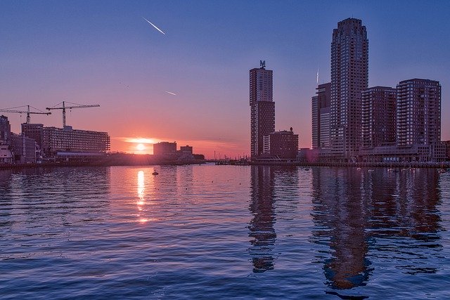 Gratis download Sunset Reflection Rotterdam - gratis foto of afbeelding om te bewerken met GIMP online afbeeldingseditor