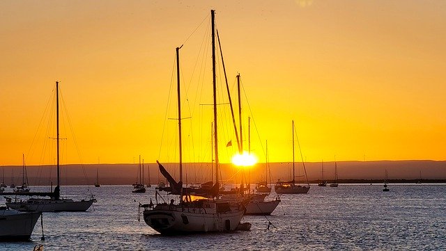 Free download sunset sailboats sea ocean bay free picture to be edited with GIMP free online image editor