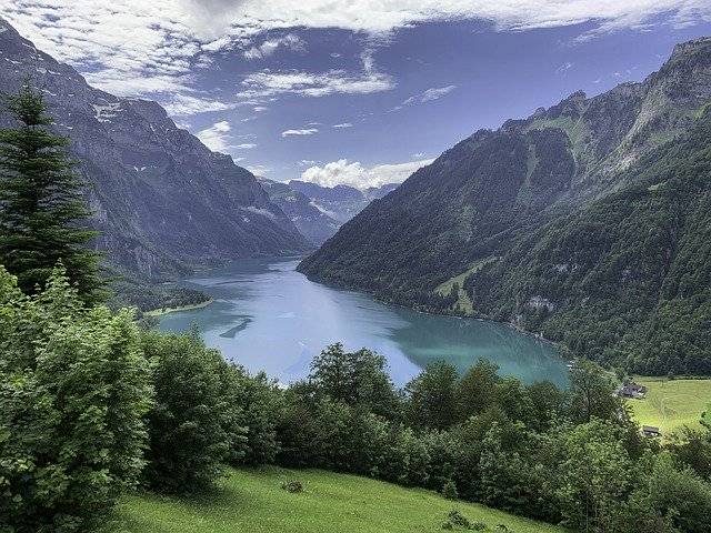 Kostenloser Download Schweiz Lake Mountains - kostenloses kostenloses Foto oder Bild zur Bearbeitung mit GIMP Online-Bildbearbeitung