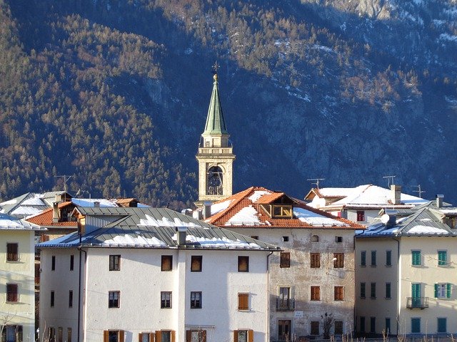 Free download town buildings houses apartment free picture to be edited with GIMP free online image editor