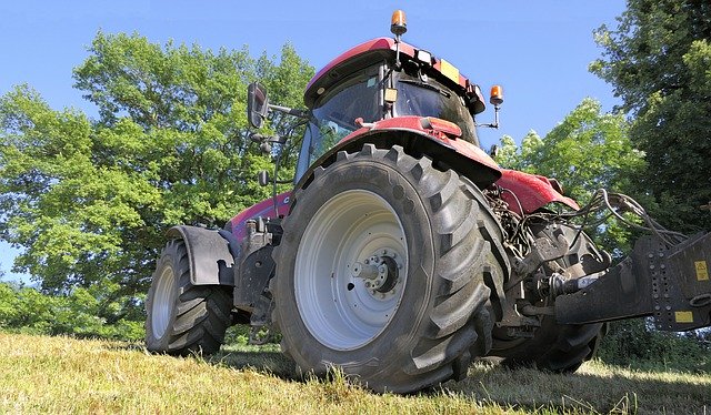 Free download tractor wheel tire machine vehicle free picture to be edited with GIMP free online image editor