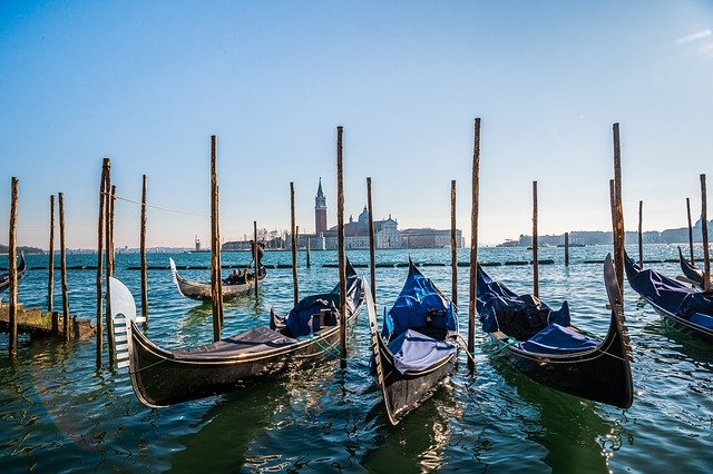 Free download venice gondolas sea italy ocean free picture to be edited with GIMP free online image editor