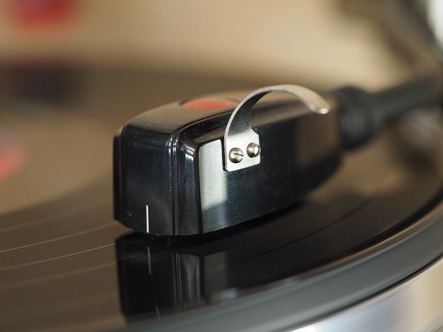 Ücretsiz indir Vinyl Record Ortofon - GIMP çevrimiçi resim düzenleyiciyle düzenlenecek ücretsiz fotoğraf veya resim