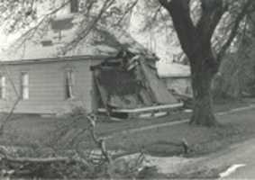 Free download Wapella Tornado Damage: Unidentified 16 free photo or picture to be edited with GIMP online image editor