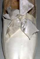 Free download Wedding slippers free photo or picture to be edited with GIMP online image editor