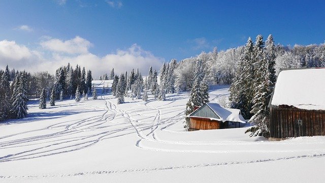 Free download winter mountains snow houses free picture to be edited with GIMP free online image editor