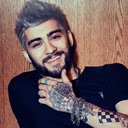 OffiDocs Chromium의 확장 Chrome 웹 스토어에 대한 Zayn Malik 화면