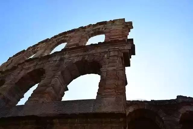 免费下载Arena Verona With The Opening Of - 可使用GIMP 在线图像编辑器编辑的免费照片或图片