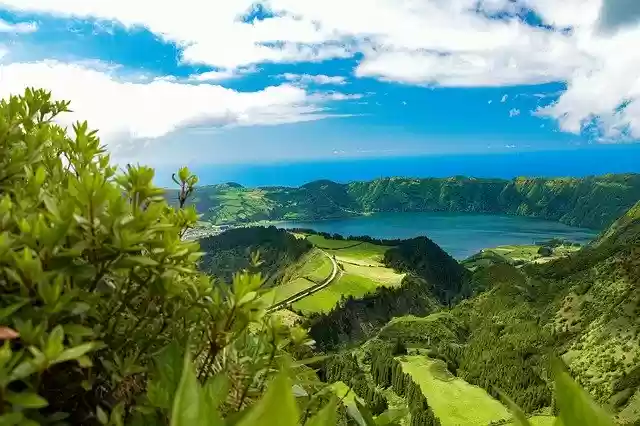 Free download Azores Crater Volcano -  free photo or picture to be edited with GIMP online image editor