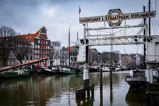 免费下载 Buitenland Dordrecht Holland - 可使用 GIMP 在线图像编辑器编辑的免费照片或图片