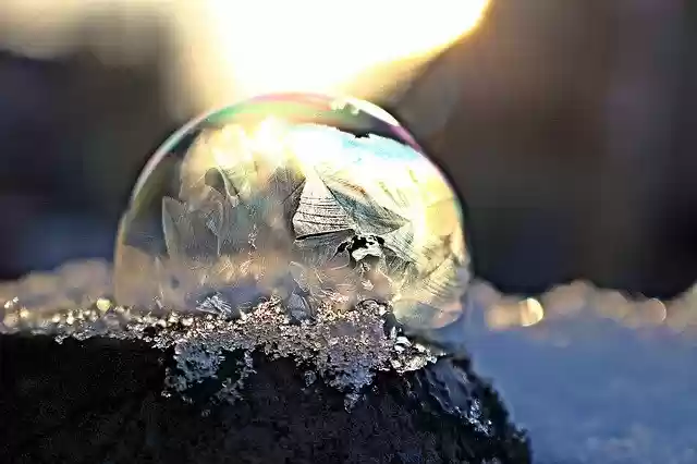 ດາວໂຫລດຟຣີ Frost Bubble Frozen Soap ແມ່ແບບຮູບພາບທີ່ບໍ່ເສຍຄ່າເພື່ອແກ້ໄຂດ້ວຍຕົວແກ້ໄຂຮູບພາບອອນໄລນ໌ GIMP