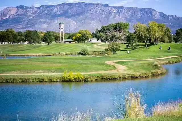 Download gratuito di golf albuquerque nm pond sandias immagine gratuita da modificare con l'editor di immagini online gratuito GIMP